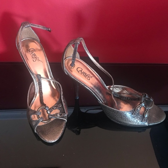 Worn twice shoes - Picture 2 of 3